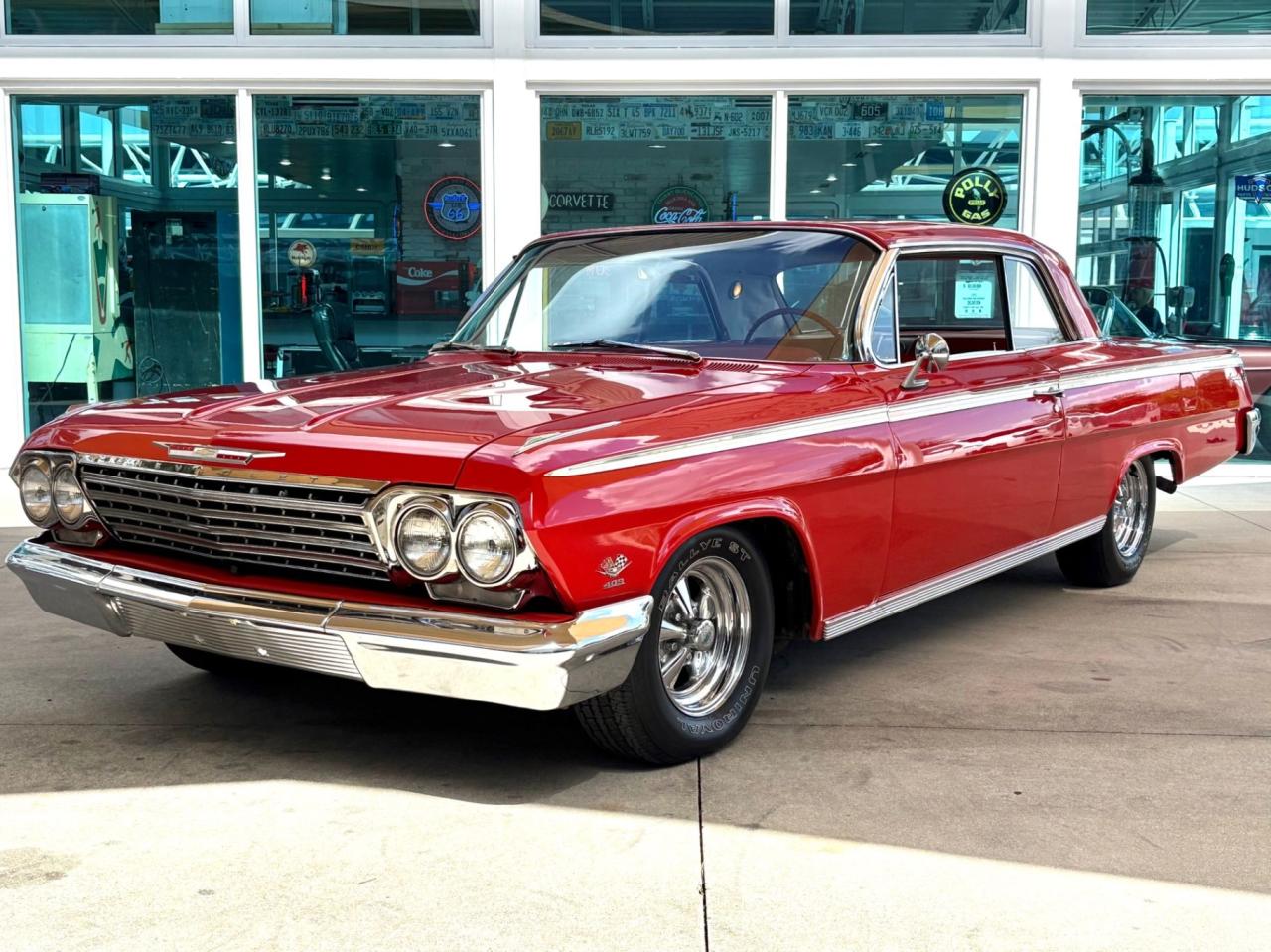 1962 Chevrolet Impala SS LesAnciennes.com