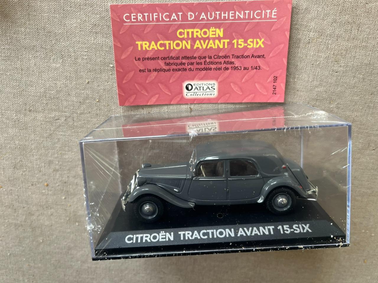 Citroën Traction 15 Six 1953 grise .1/43 LesAnciennes.com