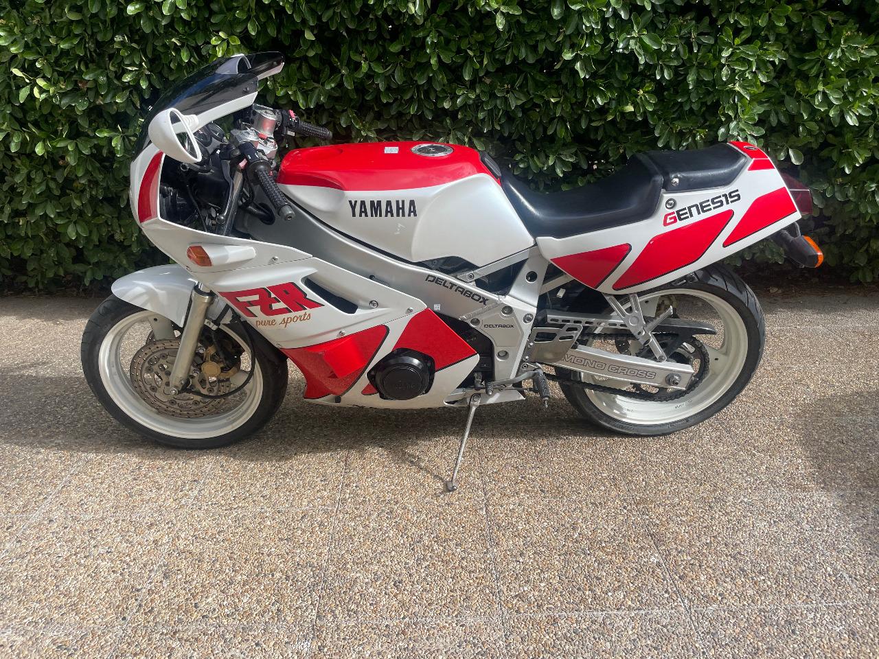 YAMAHA 400 FZ R 1WG 1 WG - 1986 LesAnciennes.com