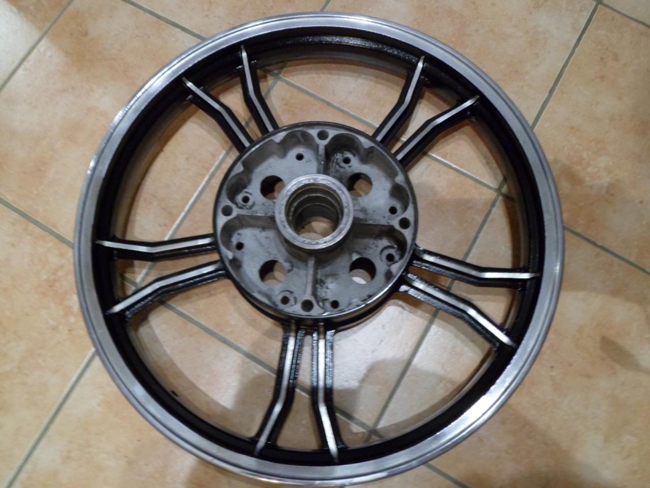 Jante HONDA CB 750 Four K1 LesAnciennes.com