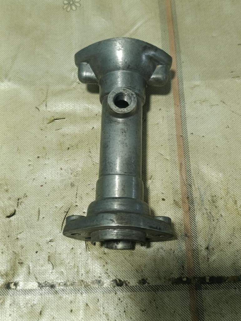 Carter d'arbre de distribution Ducati 125 160 LesAnciennes.com