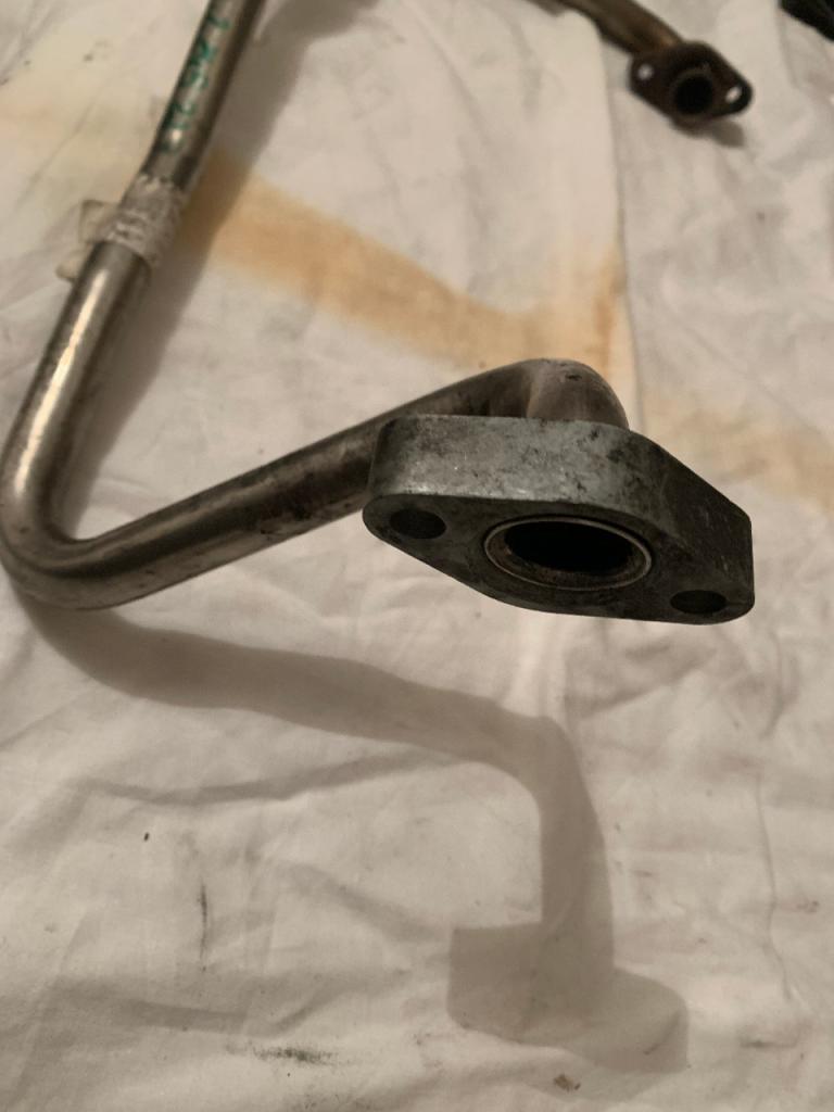 Tuyau vanne EGR BMW 325/525/725 tds diesel LesAnciennes.com