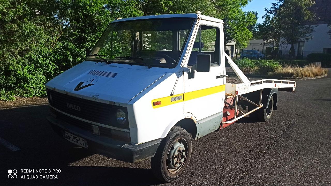 IVECO Dayli 35-8 Dépanneuse - 1989 LesAnciennes.com