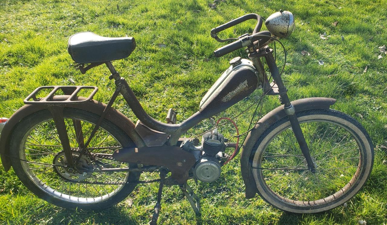 RADIOR cyclomoteur - 1957 LesAnciennes.com