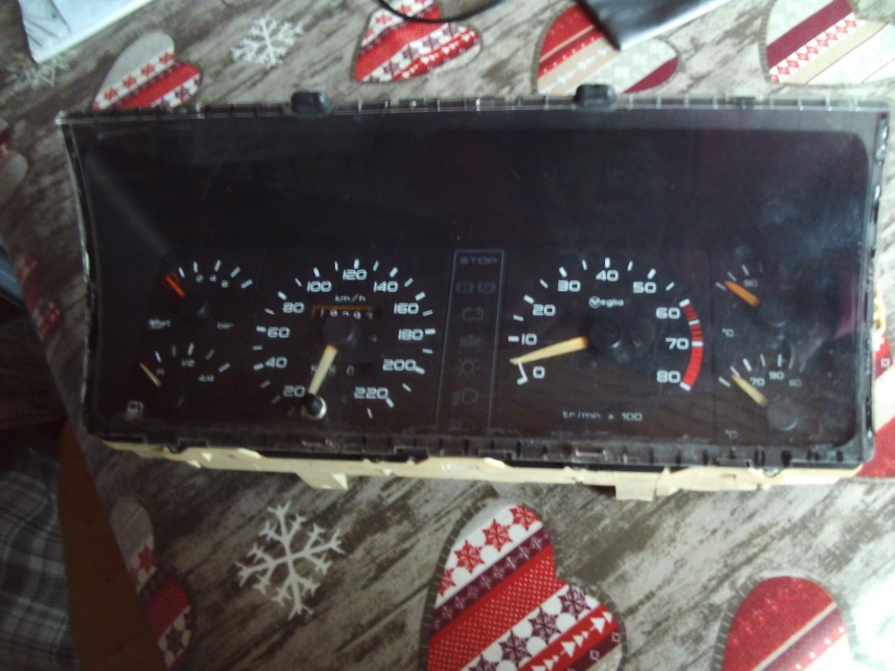 Compteur PEUGEOT 205 gti LesAnciennes.com