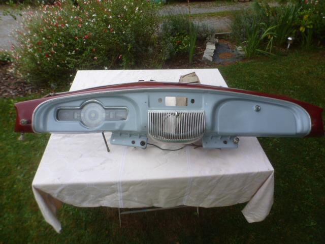 RENAULT Frégate:planche de bord et compteurs LesAnciennes.com