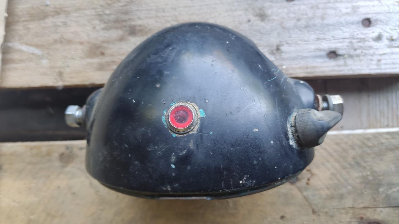 Cuvelage de phare HONDA CB 125 LesAnciennes.com