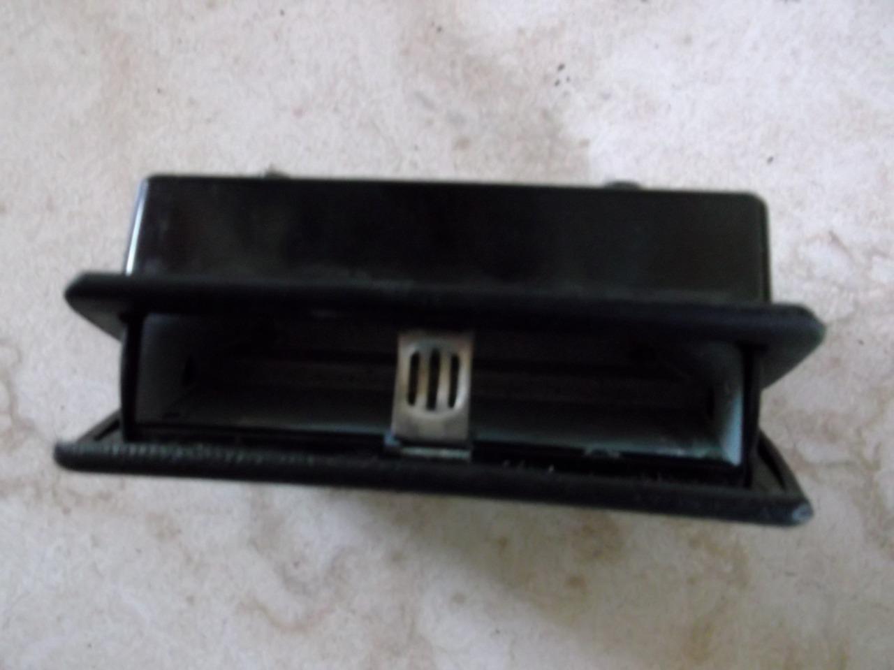 Cendrier BMW 520 e 28 LesAnciennes.com