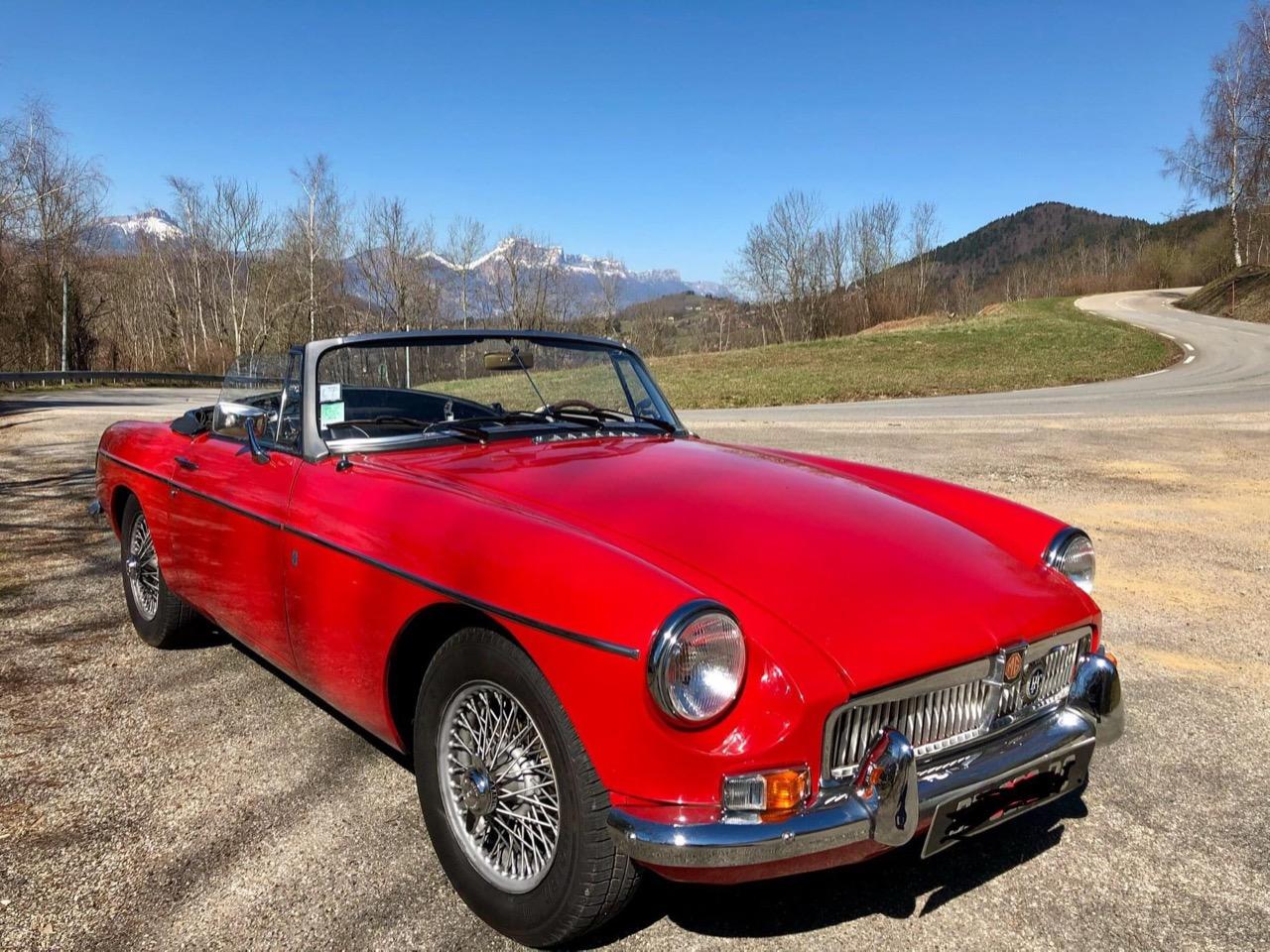 MG MGB Cabriolet - 1969 LesAnciennes.com