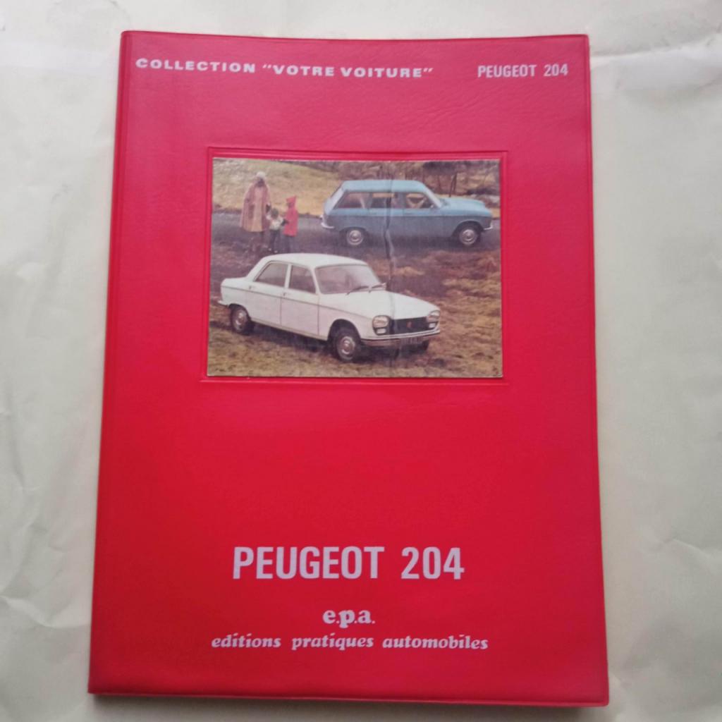 Livre Collection "Votre voiture" 204 de EPA LesAnciennes.com