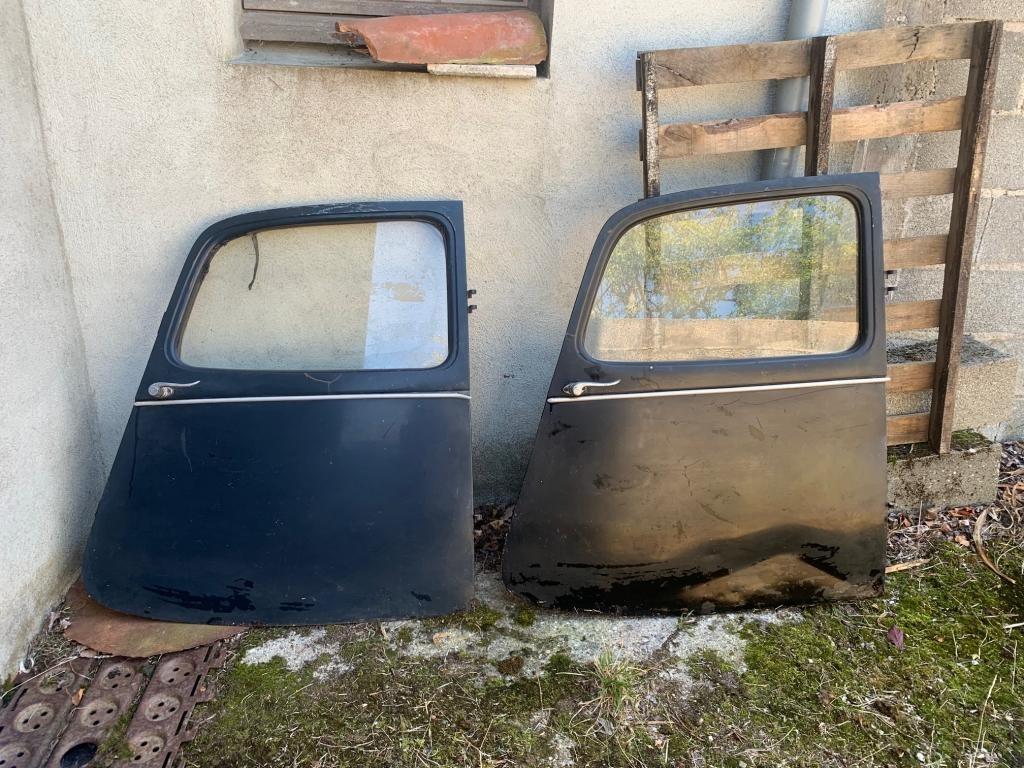 Portes CITROEN Traction LesAnciennes.com