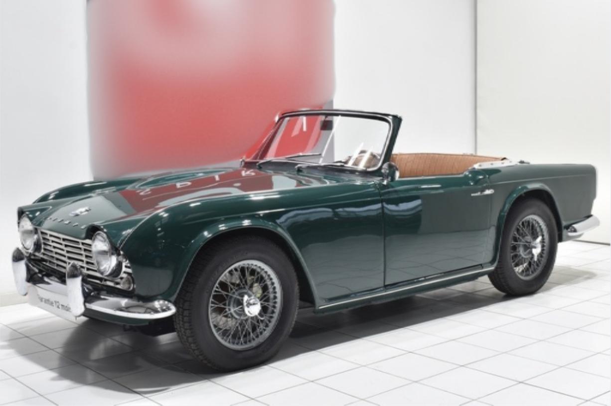 TRIUMPH TR4 1962 - 1962 LesAnciennes.com