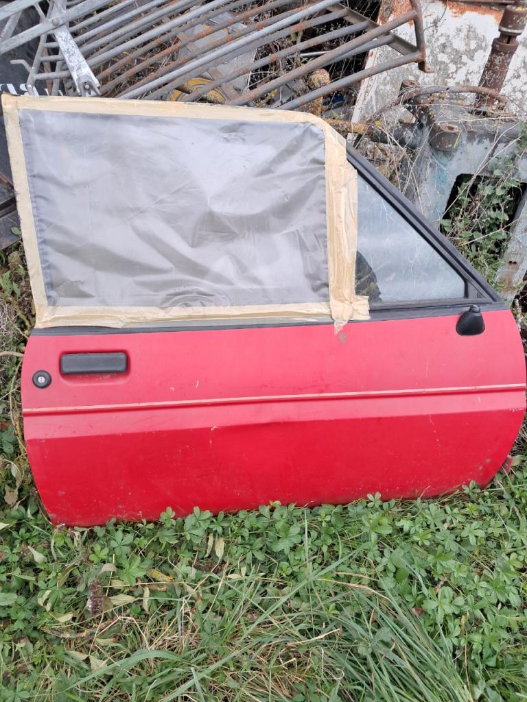 Portes FORD/RENAULT Escort/4L LesAnciennes.com