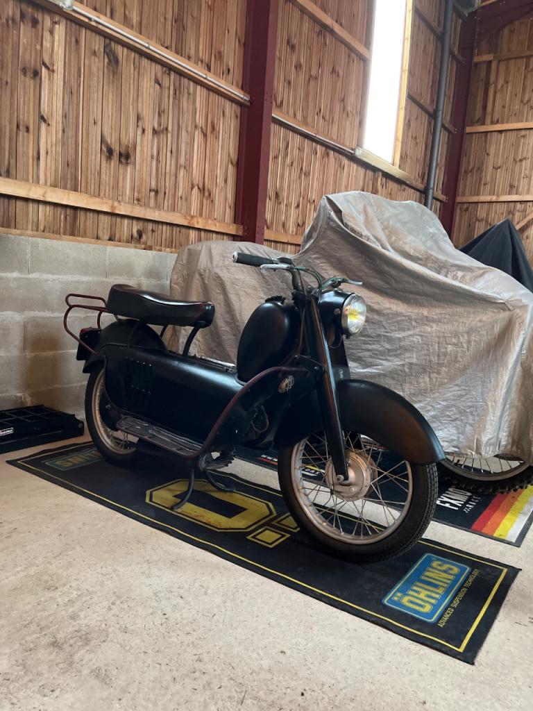 RIVA SPORT Sulky - 1953 LesAnciennes.com