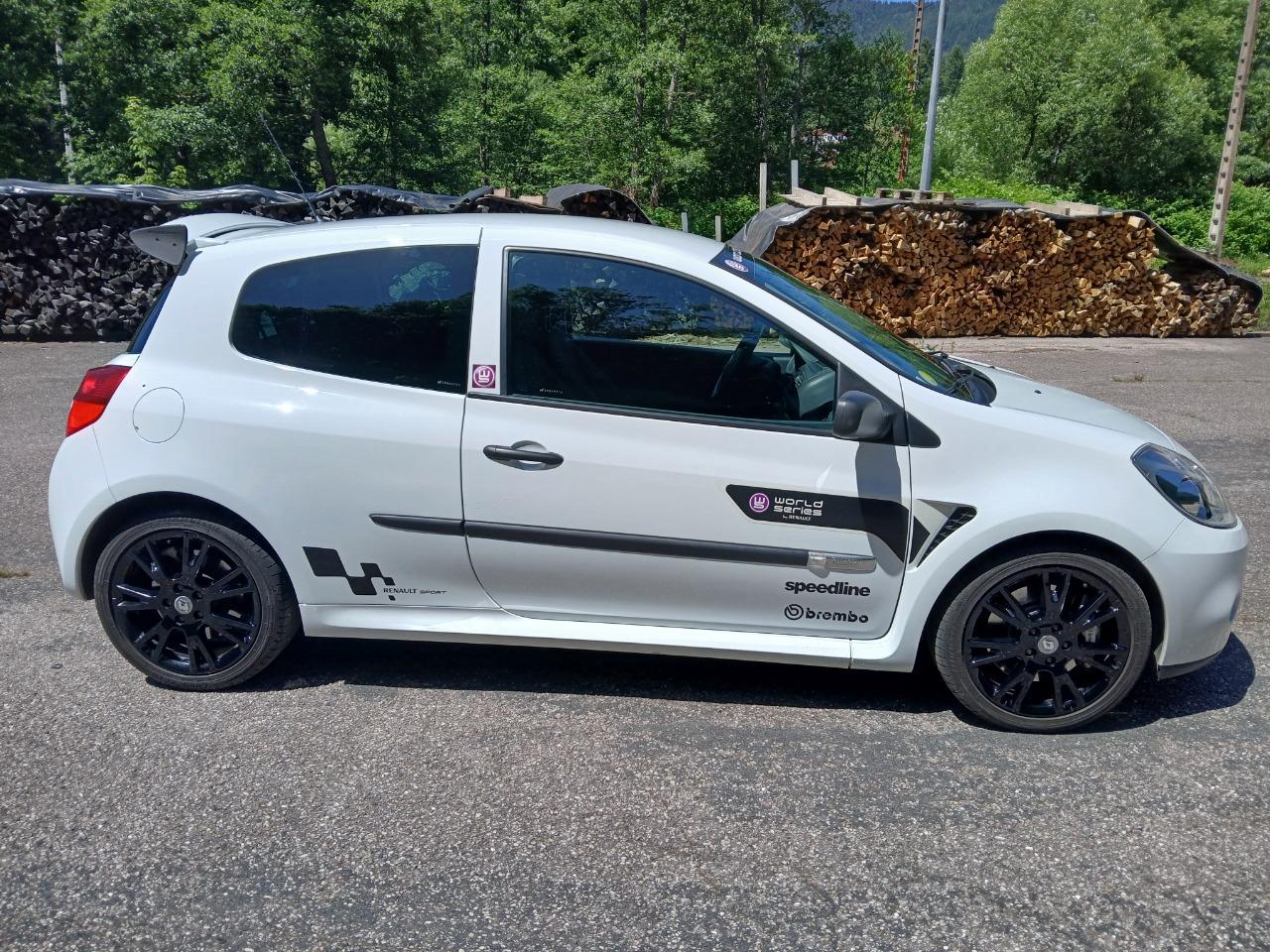 RENAULT Clio clio3 RS WSR LesAnciennes.com