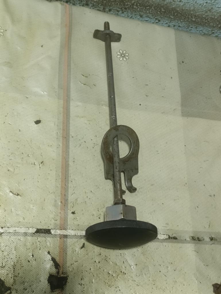 Frein de direction Ducati 125, 160, 175, 200, 250 LesAnciennes.com