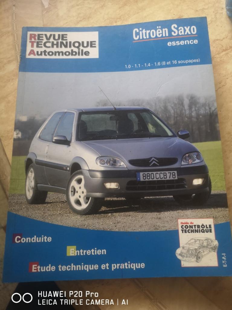 RTA Citroën saxo LesAnciennes.com