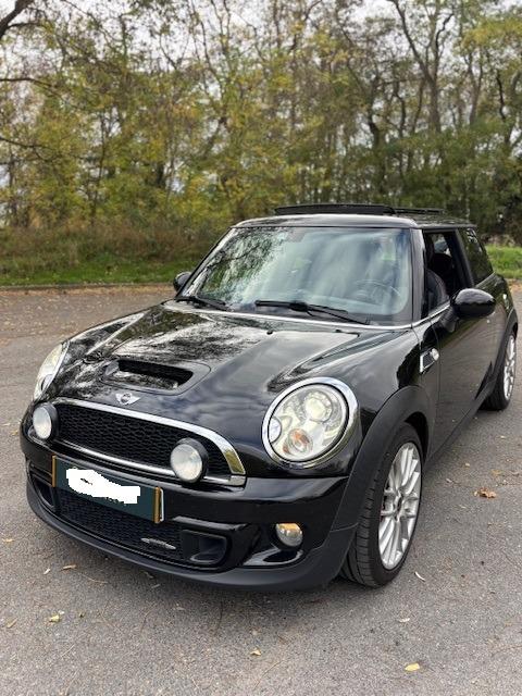 MINI MINI JCW John Cooper MINI JCW John Cooper - 2 LesAnciennes.com