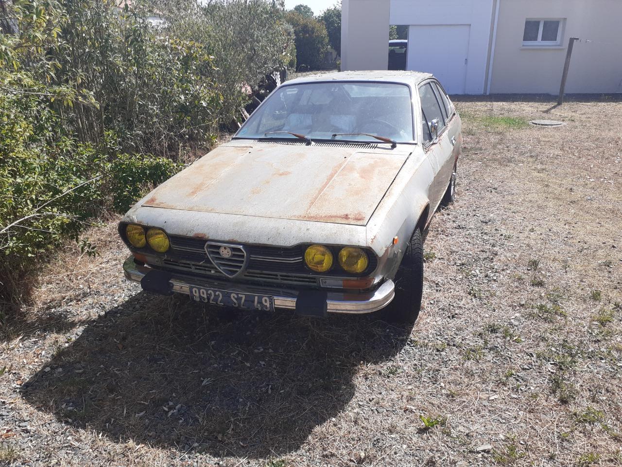ALFA ROMEO GTV 116 inox - 1981 LesAnciennes.com