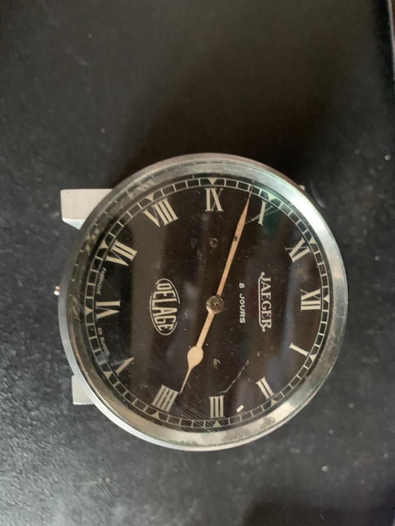 Montre DELAGE 8 jours LesAnciennes.com