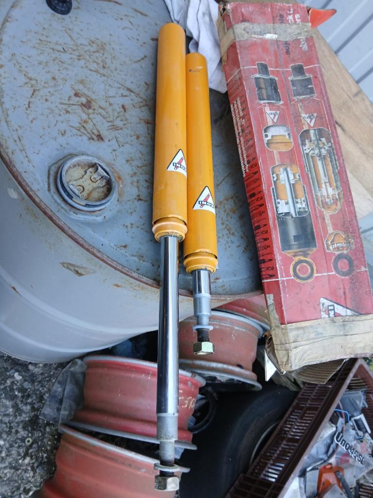 Amortisseur PORSCHE 924 LesAnciennes.com