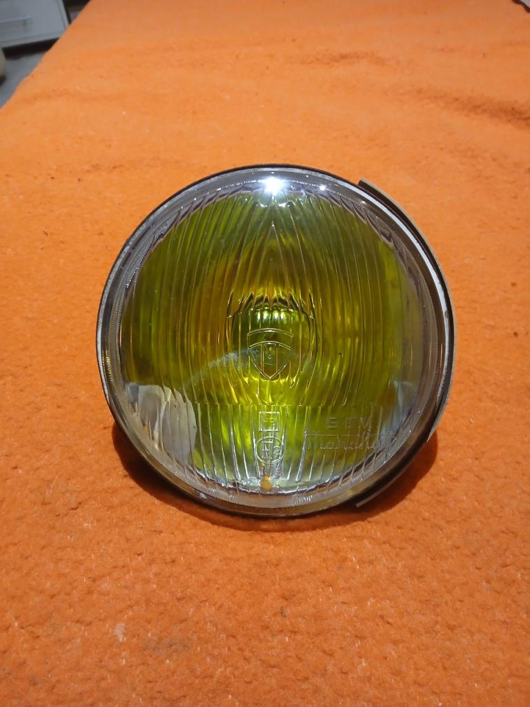 Phares longue portée CITROEN DS après 68 LesAnciennes.com