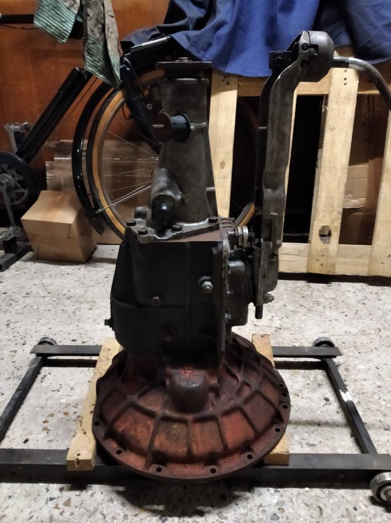 Boite de vitesse TRIUMPH Spitfire MK3 LesAnciennes.com