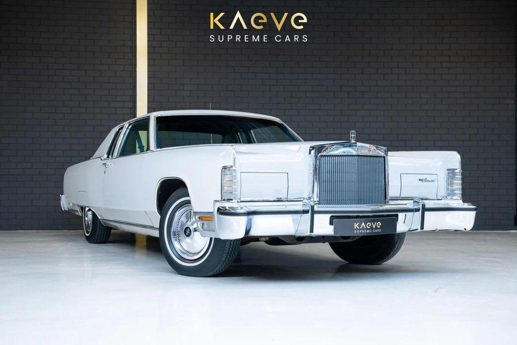 1977 Lincoln Continental Coupe (1 owner, original paint) LesAnciennes.com
