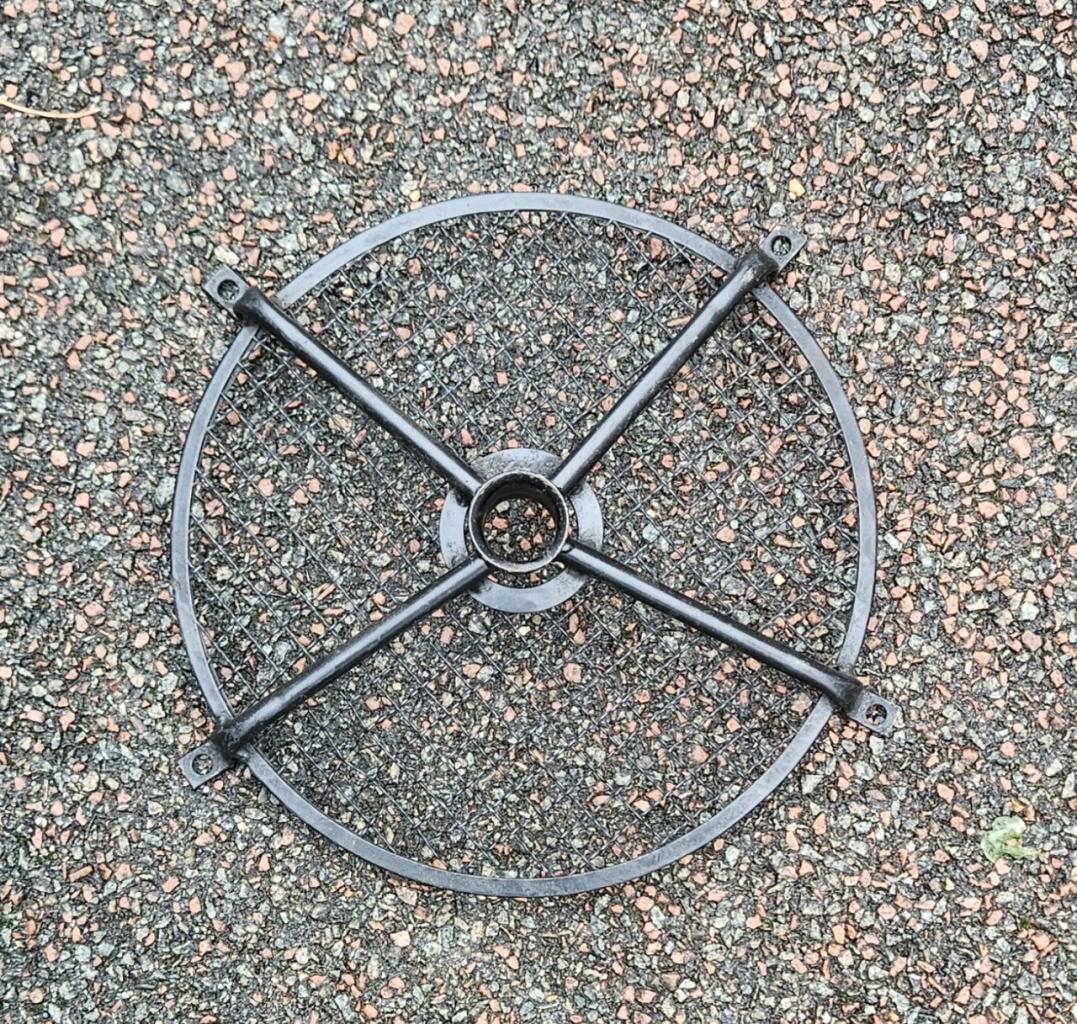 Grille CITROEN 2CV 6 LesAnciennes.com