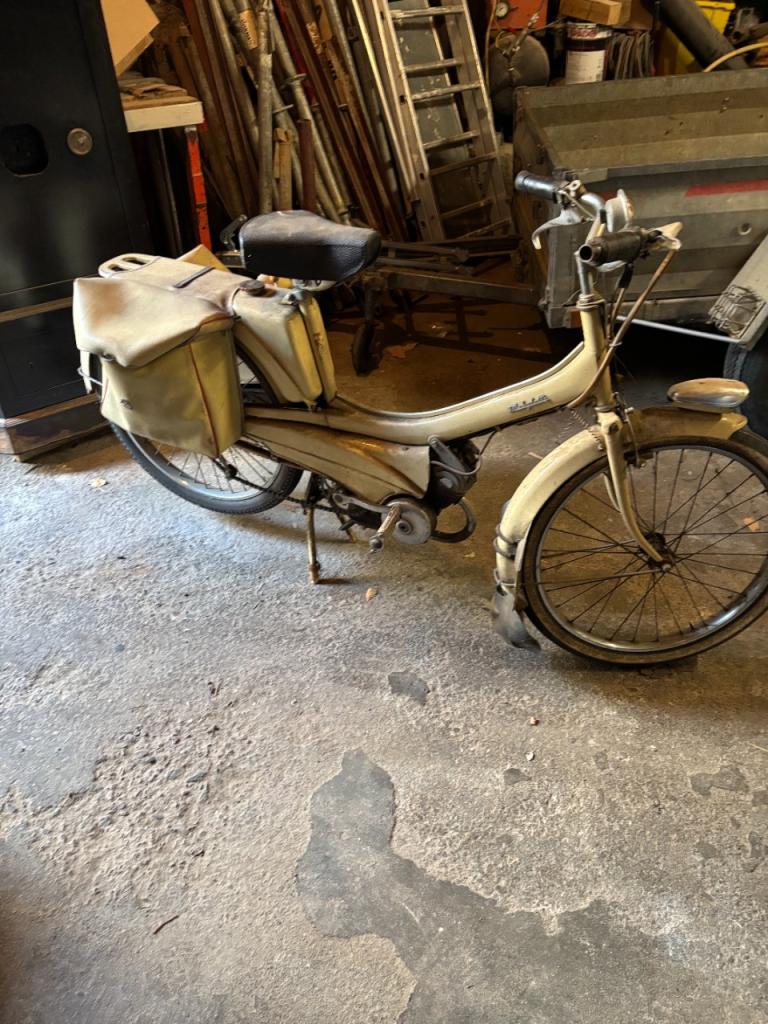 MOTOCONFORT AU 32 - 1954 LesAnciennes.com