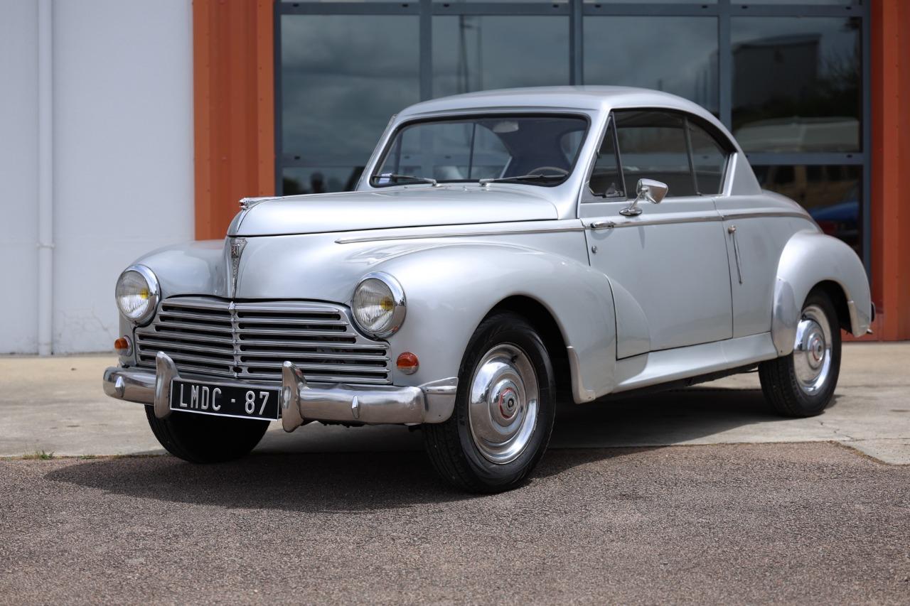 PEUGEOT 203 Coupé - 1953 LesAnciennes.com
