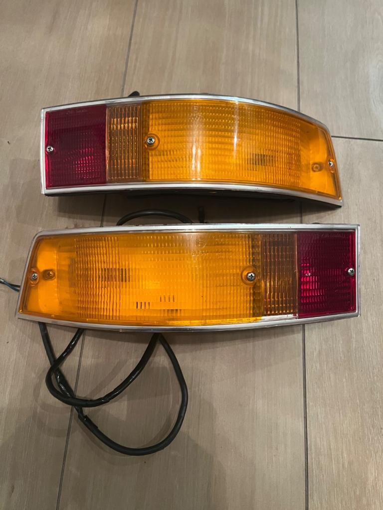 Feux arrières Porsche 911 de 1969 à 1988 LesAnciennes.com