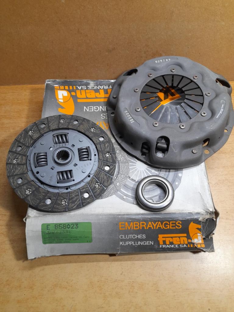 Kit embrayage Ford Escort 1300GT Capri 1300 1600 LesAnciennes.com