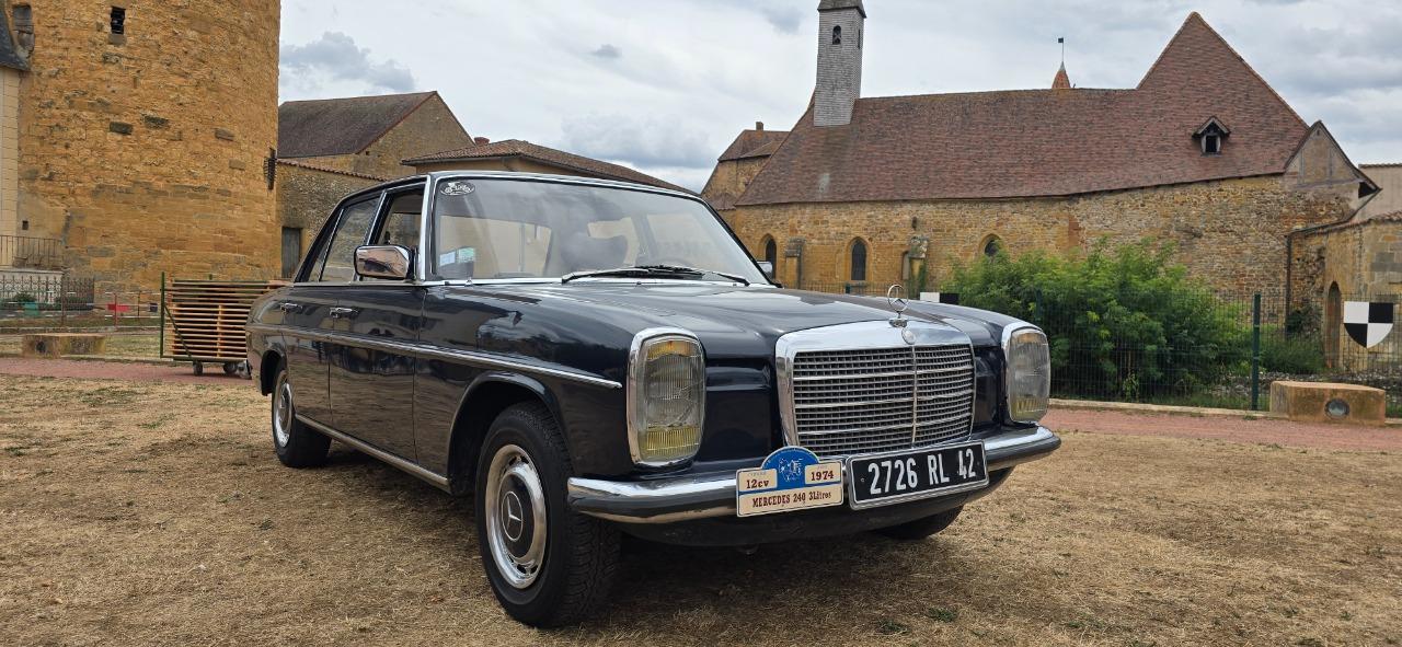 MERCEDES 240 D W115 - 1974 LesAnciennes.com