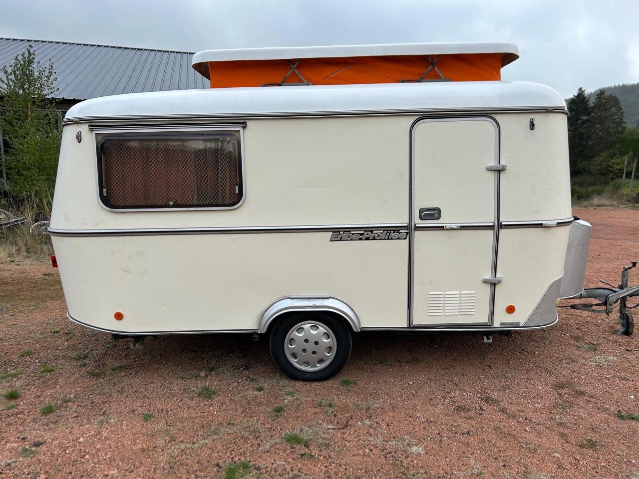 ERIBA Caravane Eriba TRITON - 1980 LesAnciennes.com