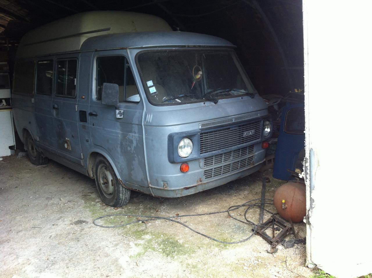 FIAT 238 COMBI CAMPING-CAR - 1982 LesAnciennes.com