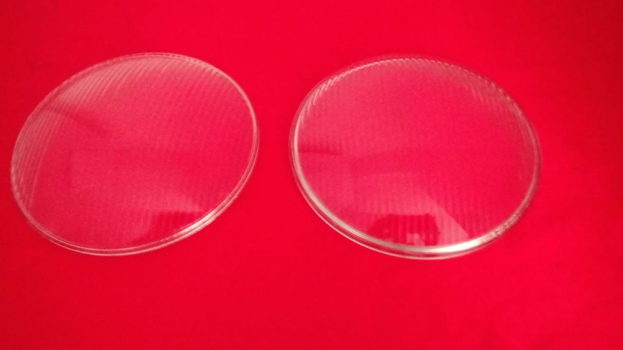 FIAT 1100 a b e lentilles de phares avant LesAnciennes.com