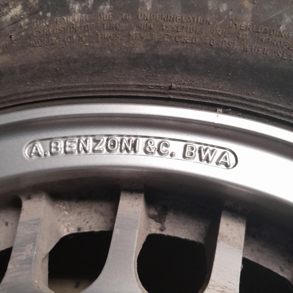 Pièces ALFA ROMEO 90 90 carburateurs LesAnciennes.com