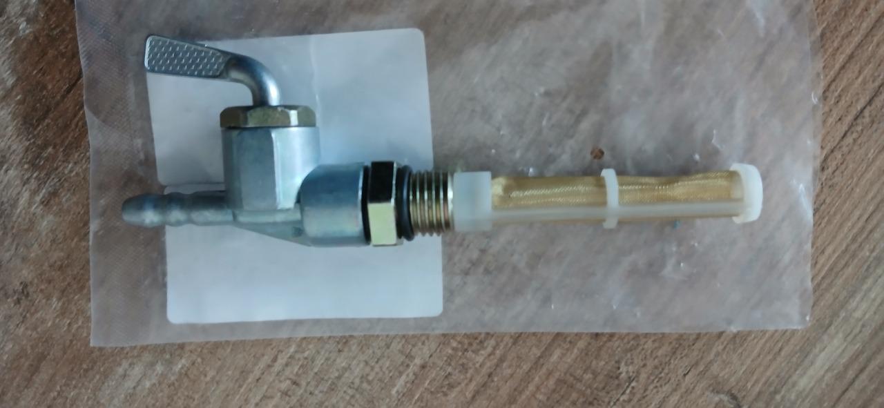 Robinet CZ 476 LesAnciennes.com