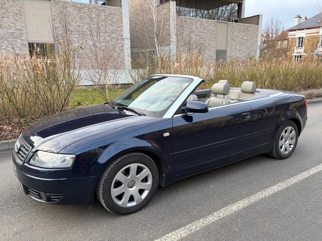AUDI A4 1.8T BVM 89MKMS CABRIOLET 2EME MAIN - 2003 LesAnciennes.com