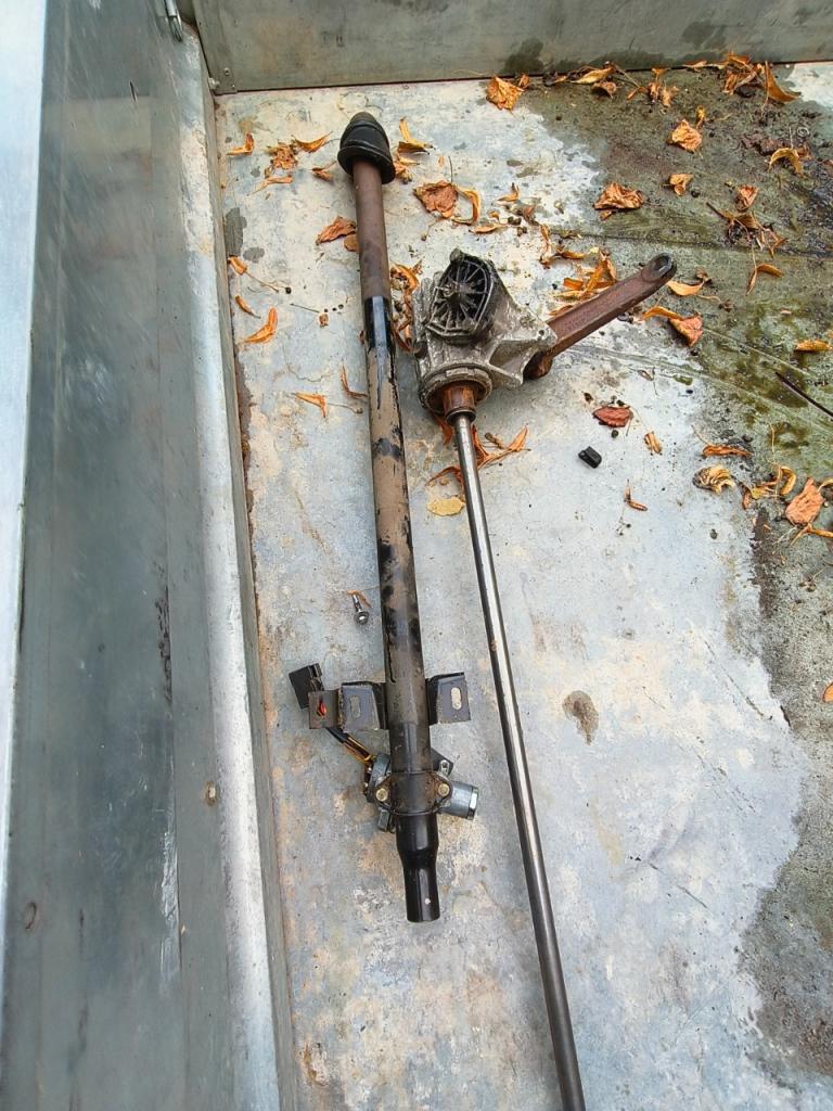 Boitier de direction FORD Transit MK2 LesAnciennes.com