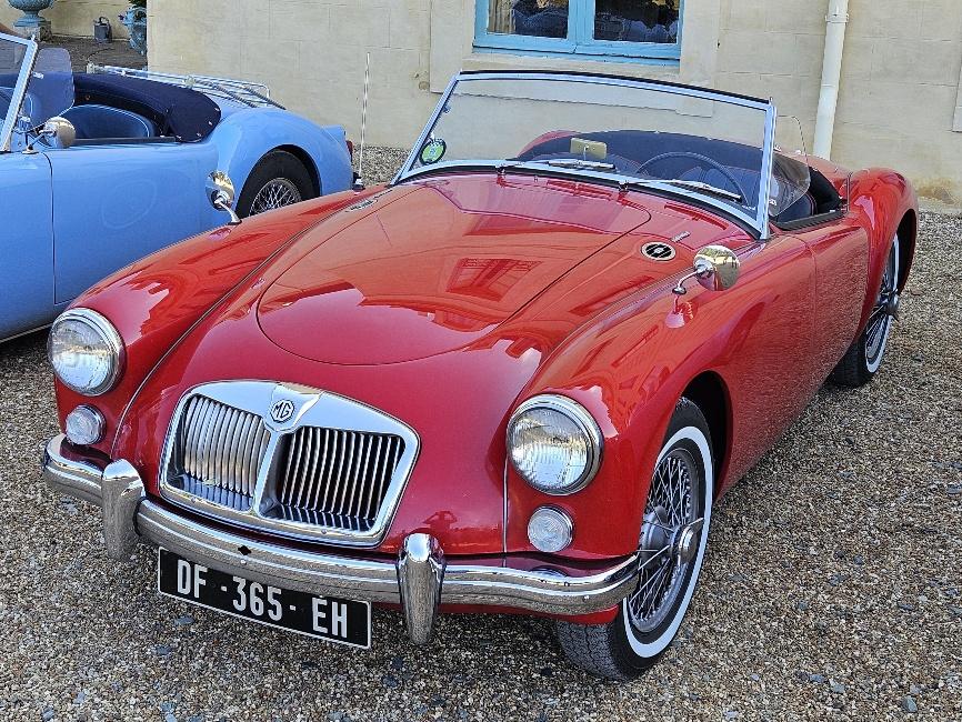 MG MGA 1600 MK II - 1962 LesAnciennes.com