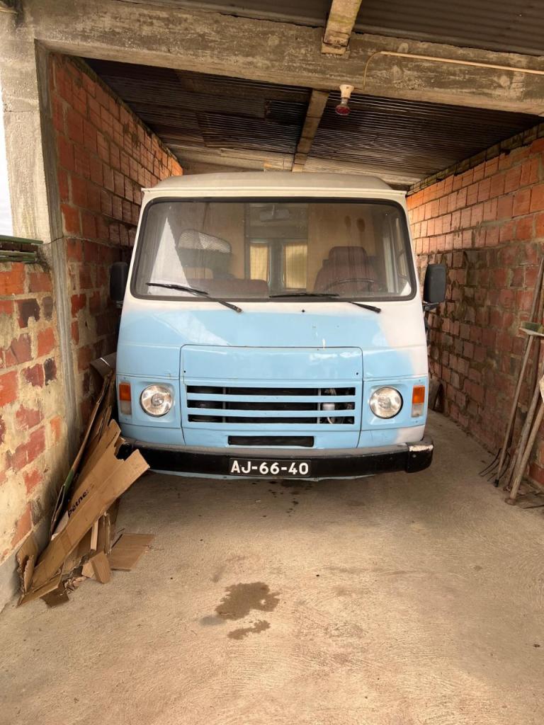 PEUGEOT J9 - 1981 LesAnciennes.com