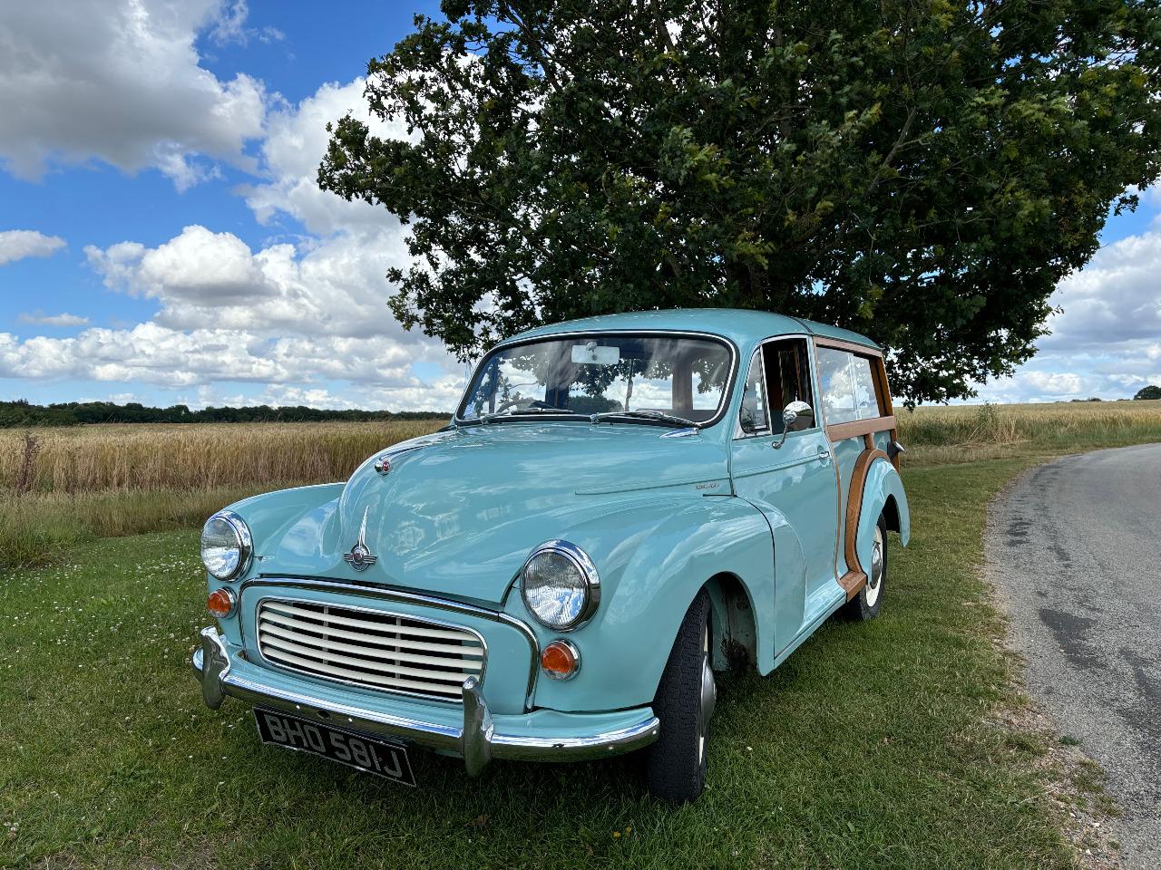 MORRIS Minor Traveller - 1971 LesAnciennes.com
