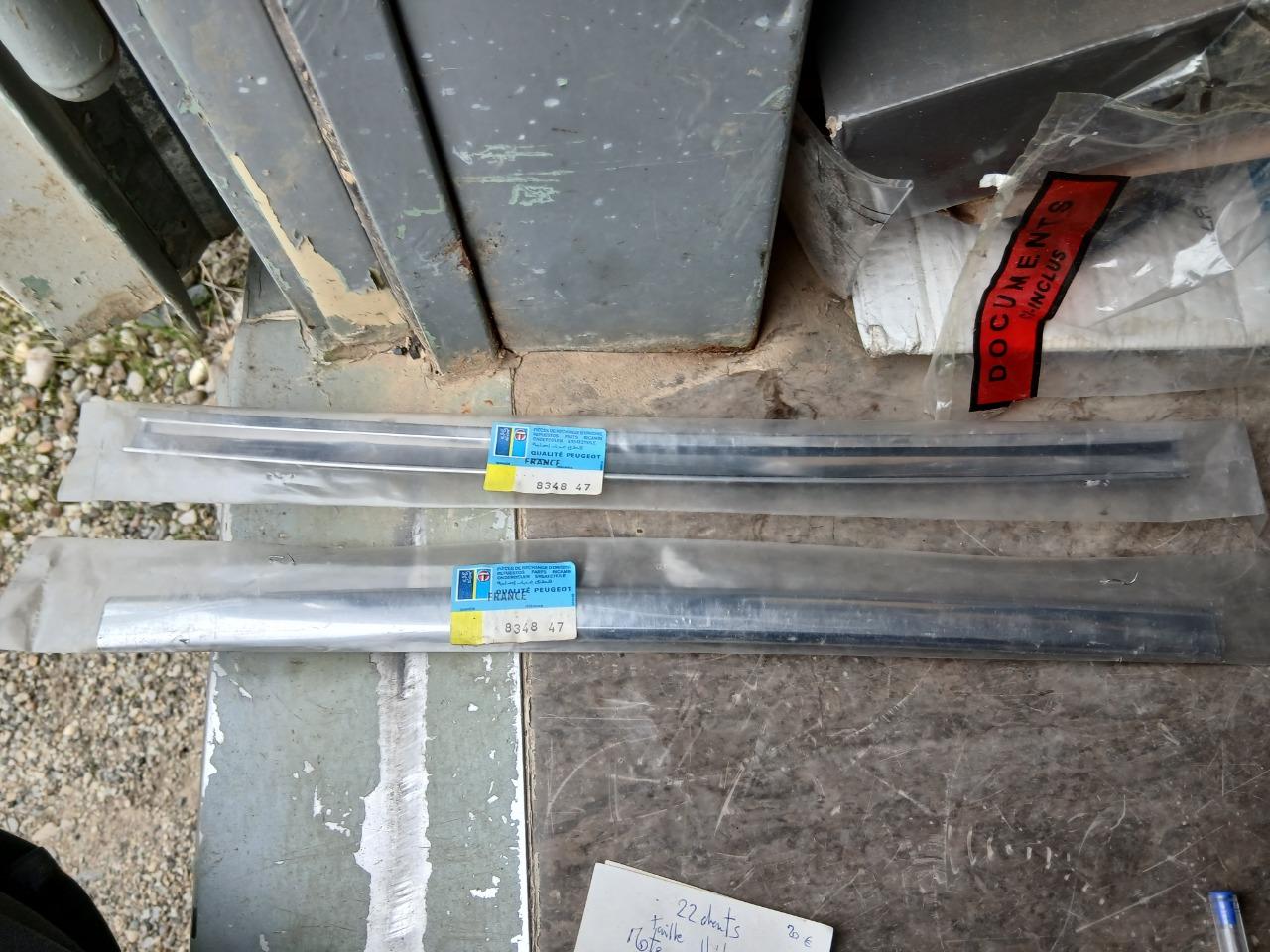 Baguette PEUGEOT 504 LesAnciennes.com