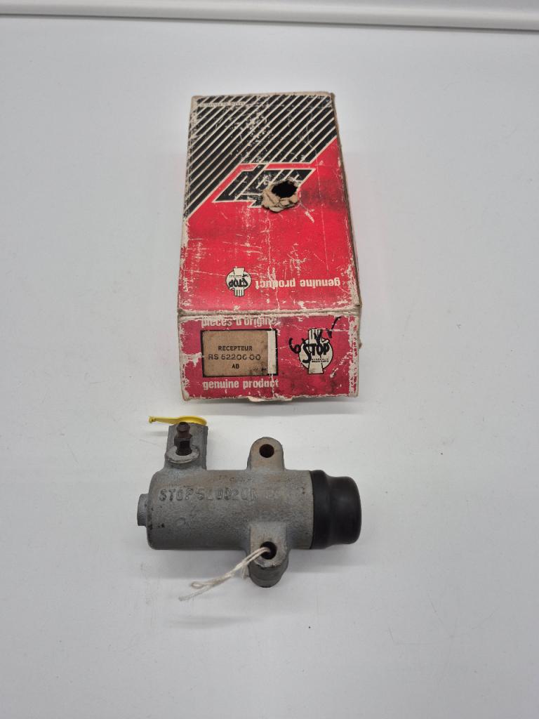 Recpteur Embrayage PEUGEOT 504 Diesel LesAnciennes.com
