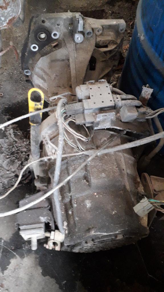 Boite automatique RENAULT 5 (R5) LesAnciennes.com