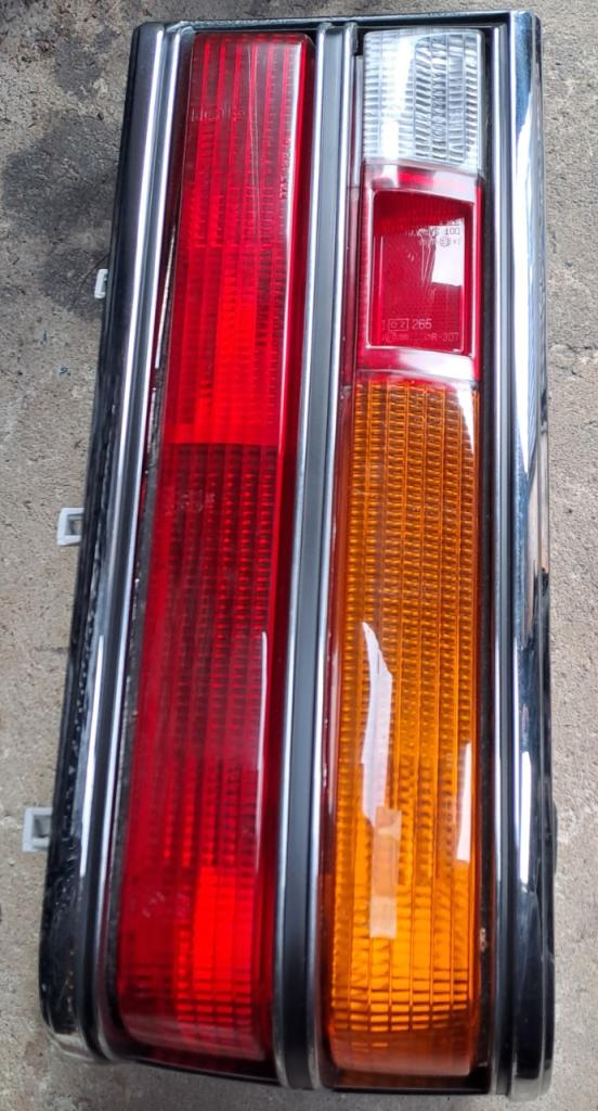 Feux MAZDA 929 LesAnciennes.com