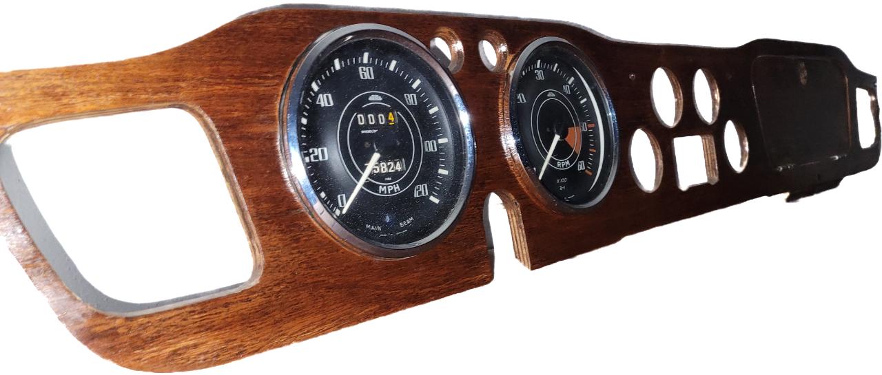 TABLEAU DE BORD TRIUMPH TR4A TR4 A et AIRS LesAnciennes.com