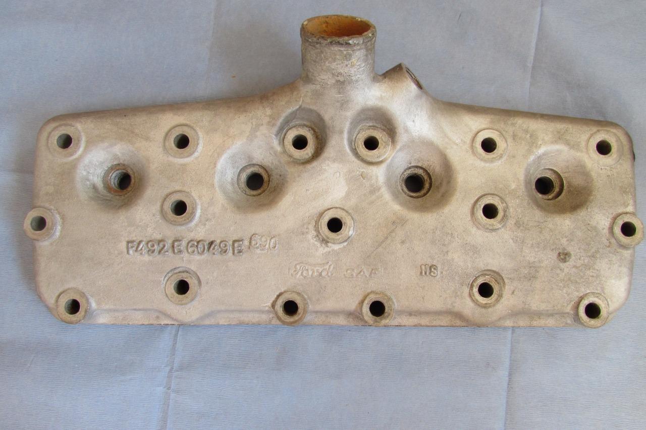 CULASSE FORD Vedette LesAnciennes.com